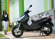 Piaggio X7 300